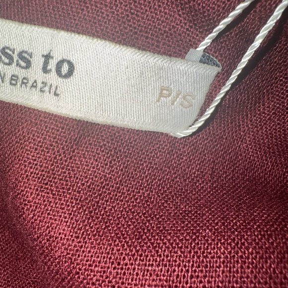 DRESS TO Chic Linen Long Sleeve Burgundy Dress NWT - Picture 8 of 10